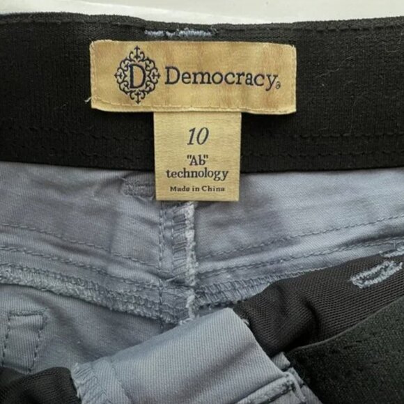 Democracy "Ab" Technology Mid-Rise 6-Pocket Gray Ankle Casual Pants - Size 10 - Picture 5 of 8